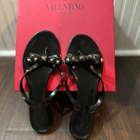 Valentino Rockstud Flip flops - Picture 3 of 4